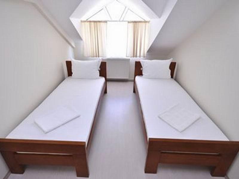 Accommodation Elegance Ni Kültér fotó